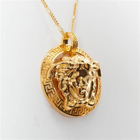 Versace Medusa Kopf – 155 im Angebot bei 1stDibs